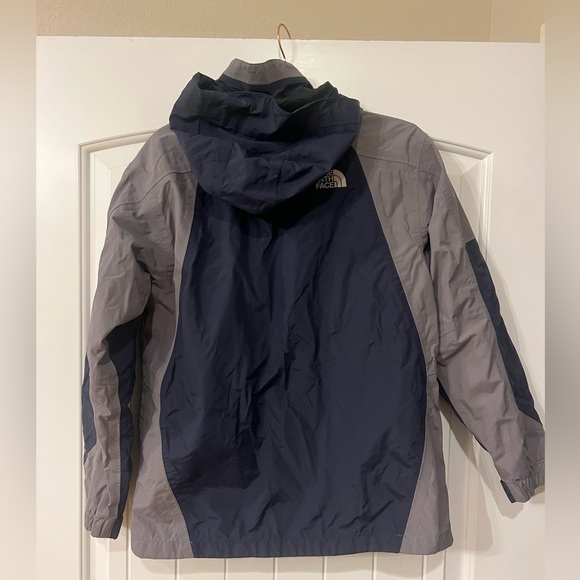 The North Face Hyvent Hooded Jacket - Boys Size Large Black & Tan Full Zip - Picture 2 of 4